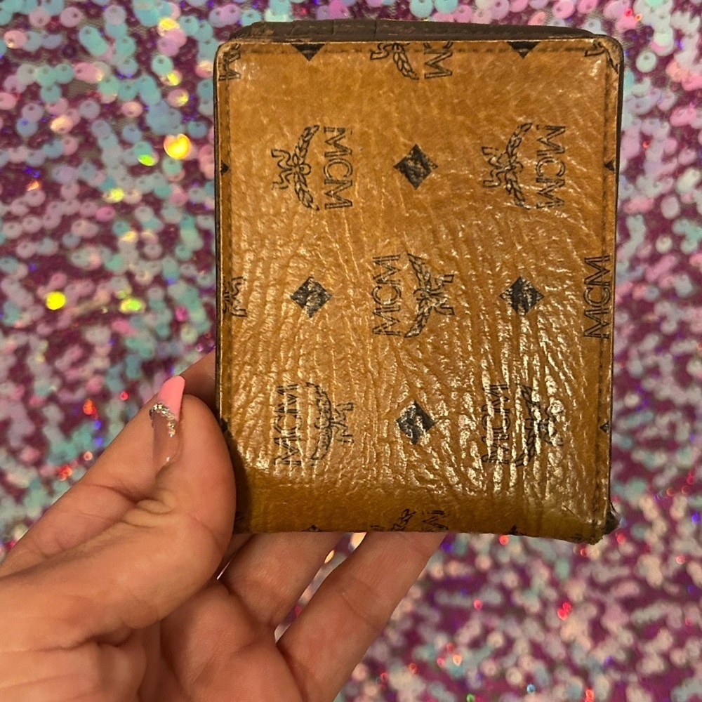 Mcm and Lv Rehab Wallets - Picture 11 of 16